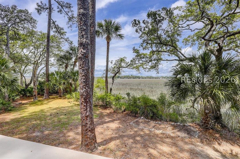 Tucked away on the desirable south end of the island, 11 - photo 38