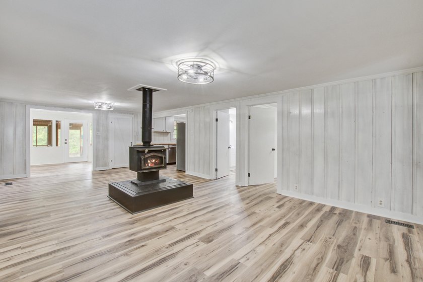 Fully renovated and ready to impress, this beautiful home at 93 - photo 17