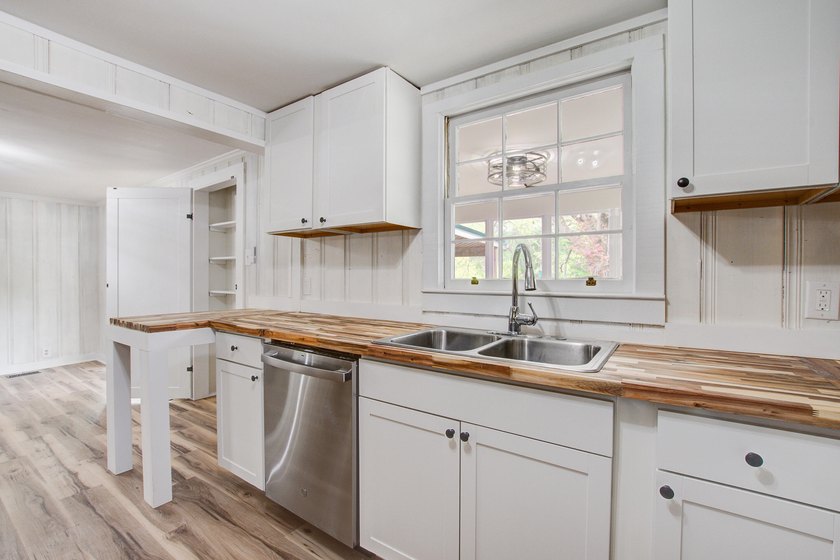 Fully renovated and ready to impress, this beautiful home at 93 - photo 24