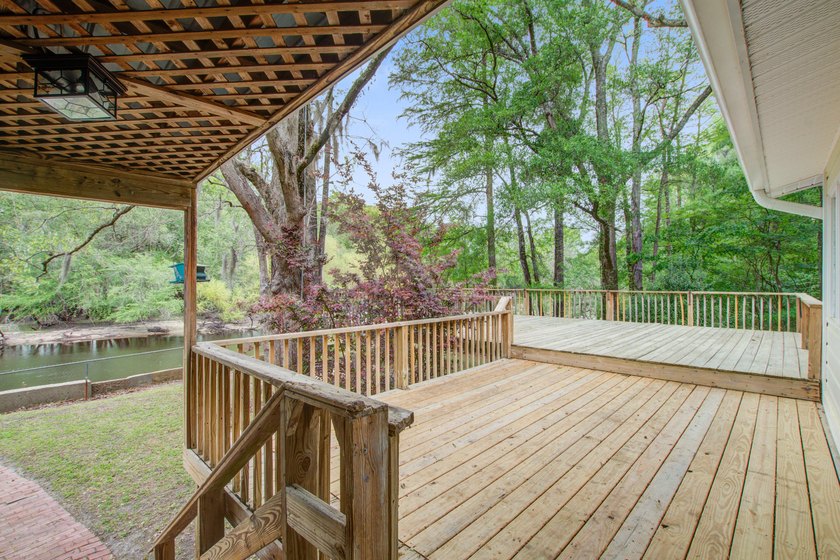 Fully renovated and ready to impress, this beautiful home at 93 - photo 50