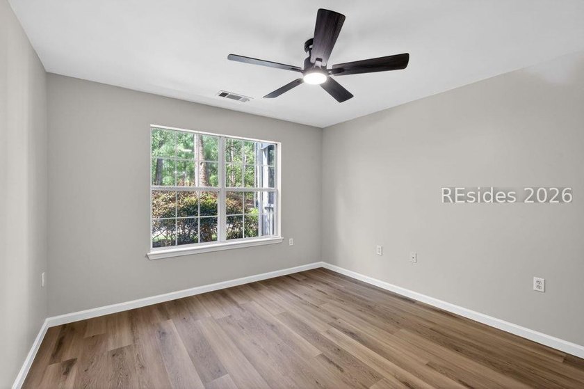 Beautifully updated 2-bedroom, 2-bath first-floor condo in the - photo 16