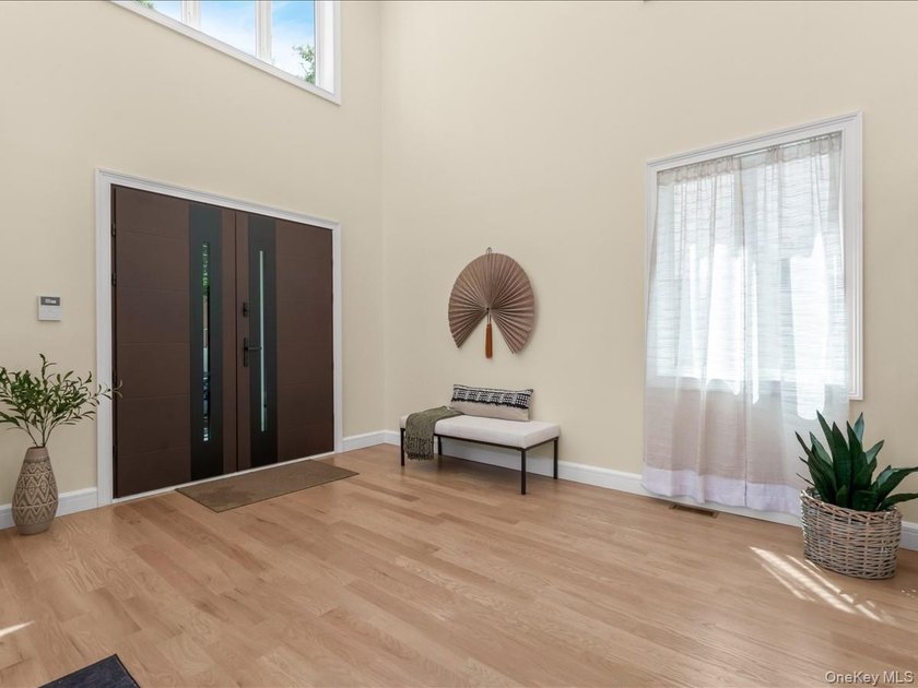 Prime Bayside location just two blocks from Bell Blvd - photo 6