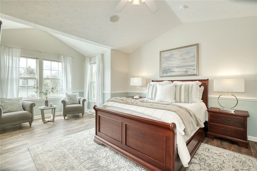 LIGHT! VOLUME! OPEN SPACE! Stunning Webster, NY home with SCALE - photo 29
