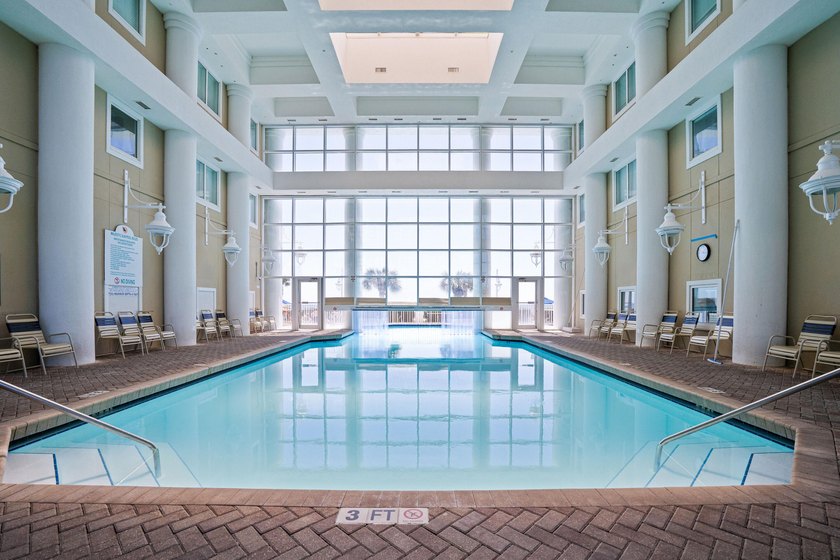 This beautifully updated 1 bedroom, 1.5 bath condo on Miramar - photo 21
