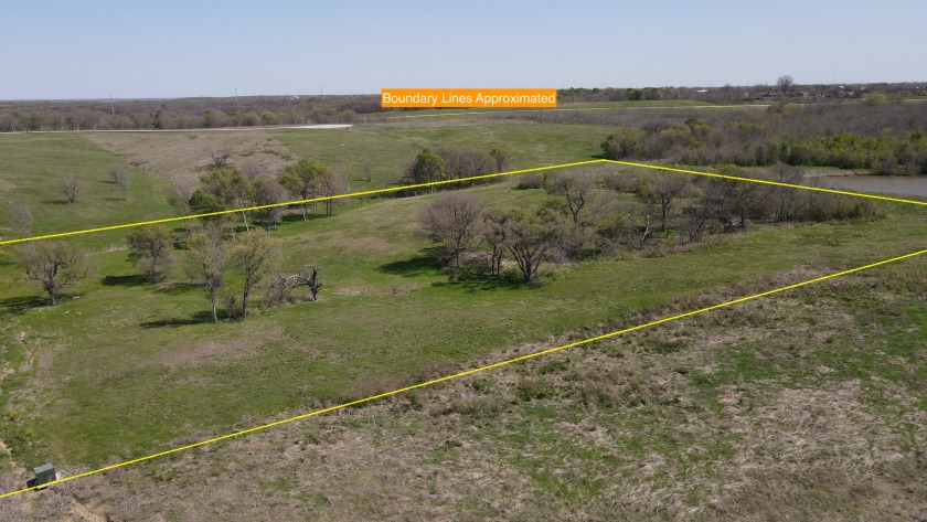 Double lots with Peek a boo lake views on Lake Halbert - photo 5