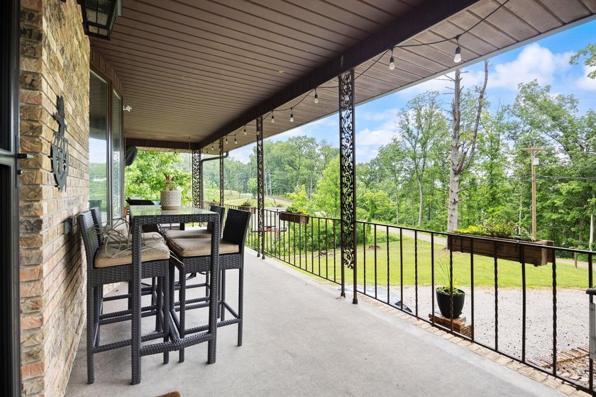 Escape to the beauty of Lake Cumberland with this charming 3 - photo 11