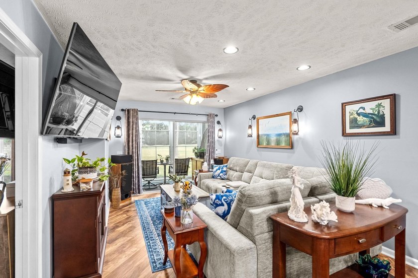 BACK ON THE MARKET at no fault of the sellers! Welcome to this - photo 21