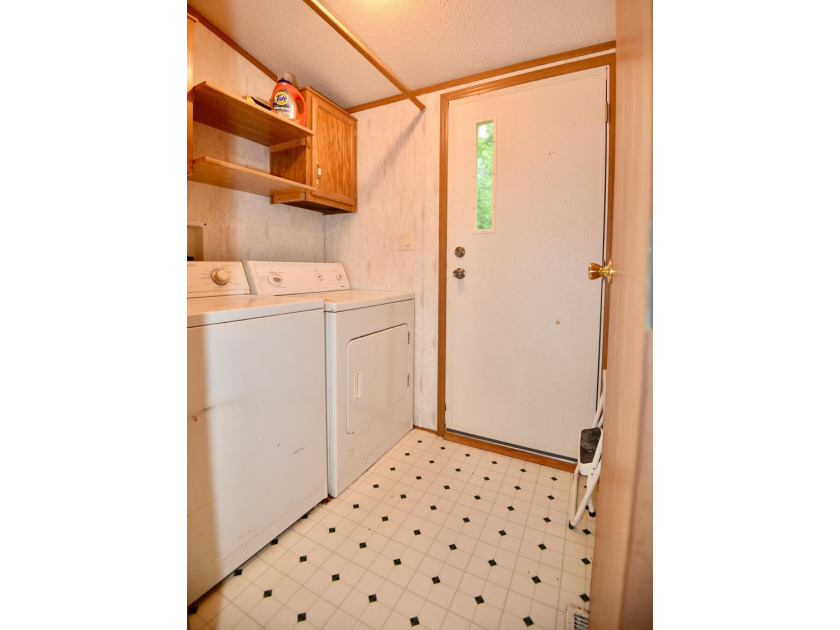 Experience small-town charm in Milaca, MN! This 2 bedroom/2 bath - photo 8