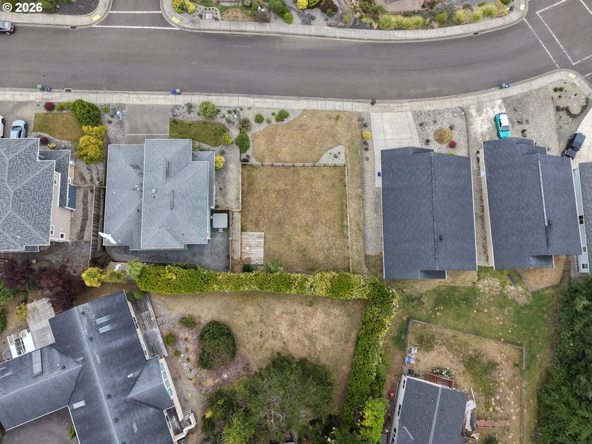 Welcome to this 5305sq ft lot in the Pacific Crest planned - photo 14