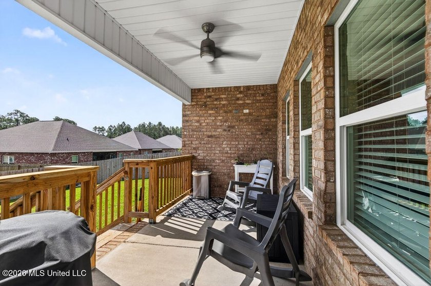 This house comes with a REDUCED RATE as low as 5.625% (APR 6 - photo 30