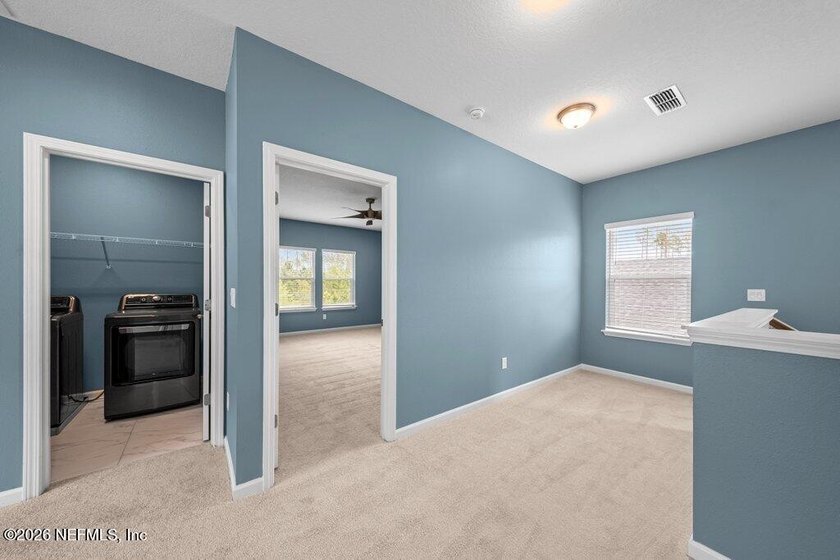 Welcome to this beautifully maintained 4 bedroom, 3 bathroom - photo 16