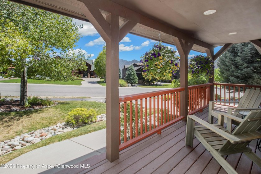 Beautifully updated and meticulously maintained, this move-in - photo 3