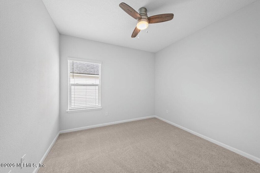 Welcome to this beautifully maintained 4 bedroom, 3 bathroom - photo 26