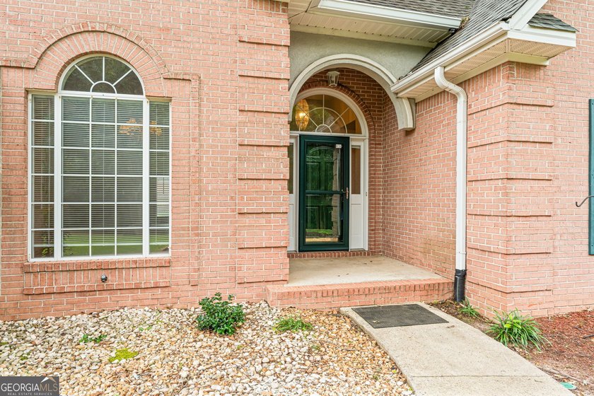 Priced nearly $30,000 below appraised value and $5000 seller - photo 5