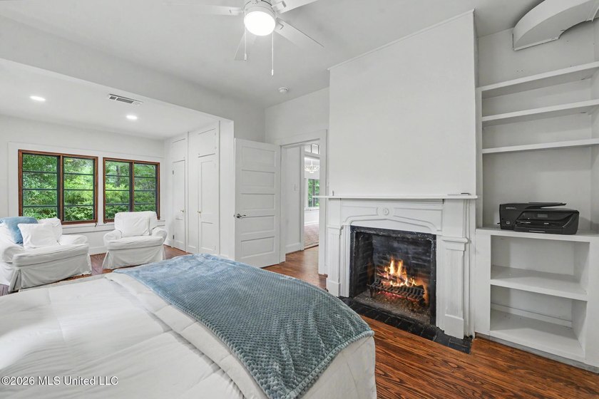 Tucked away on 4.5 acres this private estate blends timeless - photo 23