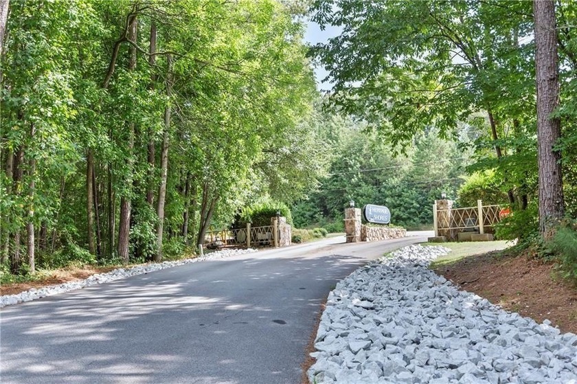 Heritage Shores is a prestigious subdivision on beautiful Lake - photo 10