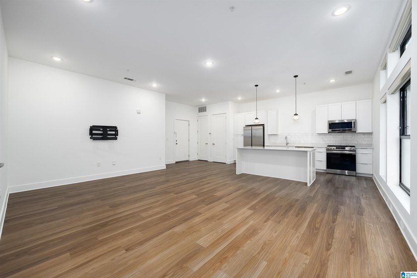 Welcome home to this beautifully appointed 937 square foot - photo 17