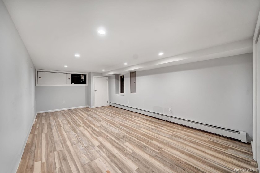 Filled with warmth and opportunity, this 3 bedroom, 1 bath Cape - photo 26