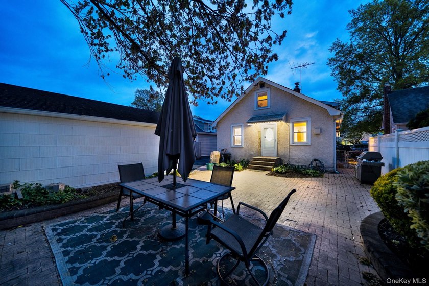 Filled with warmth and opportunity, this 3 bedroom, 1 bath Cape - photo 35