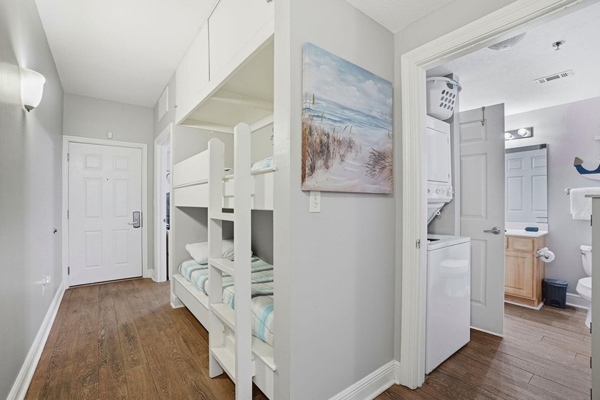 Enjoy the ultimate resort-style living at Ariel Dunes, where - photo 3