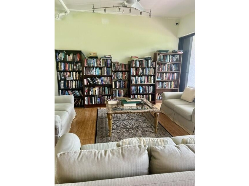 Breathtaking Direct Intracoastal Views! Enjoy the best of - photo 19