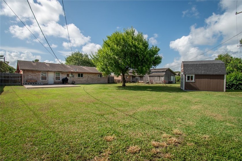 Welcome to this charming 3-bedroom, 2-bath home in the highly - photo 29