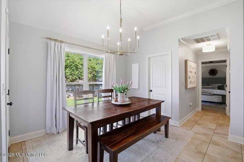 Welcome to 424 Glendale Place in the highly sought-after Hidden - photo 17