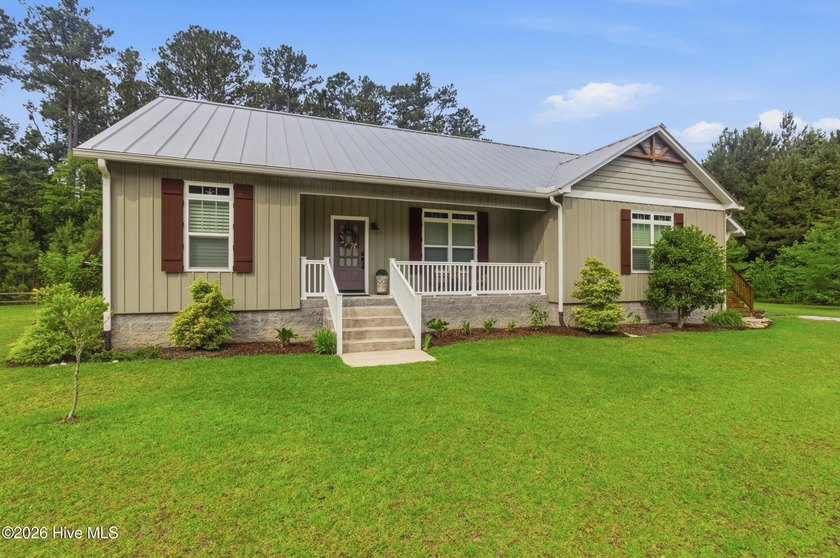 Custom-built and thoughtfully designed, this beautiful home - photo 34