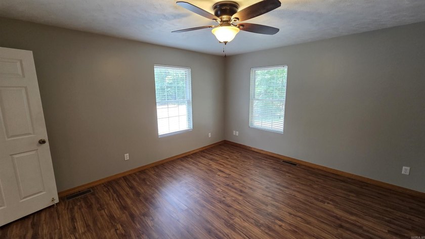 Welcome to market this well-maintained family home offering over - photo 24