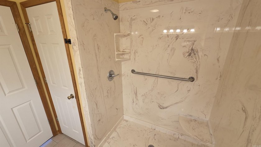 Welcome to market this well-maintained family home offering over - photo 31
