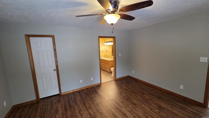Welcome to market this well-maintained family home offering over - photo 37