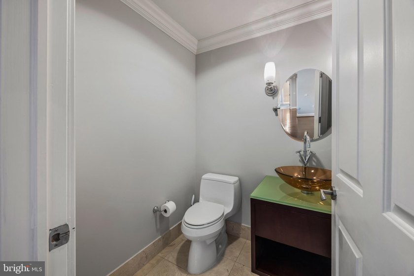 Experience elevated waterfront living at The Ritz-Carlton - photo 22
