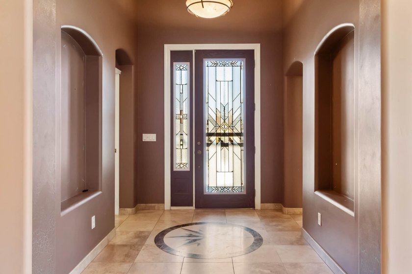 Experience luxury and space in this rare to market 3,646 sqft - photo 4