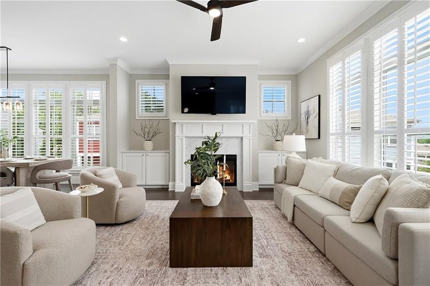 Rare Elevator Home Steps from Avalon! Welcome to luxurious - photo 19