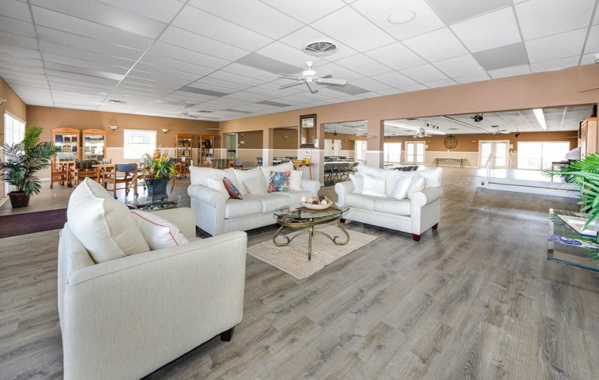 Move-in ready 2BD/2BA home with thoughtful updates throughout! - photo 22