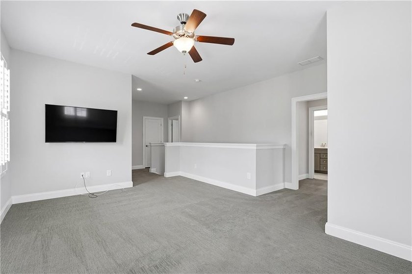 Rare Elevator Home Steps from Avalon! Welcome to luxurious - photo 37