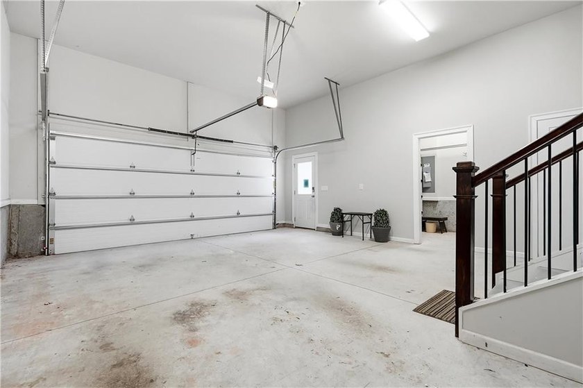 Rare Elevator Home Steps from Avalon! Welcome to luxurious - photo 43