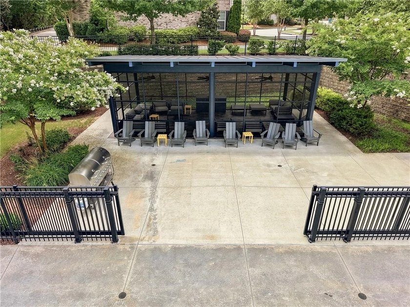 Rare Elevator Home Steps from Avalon! Welcome to luxurious - photo 48
