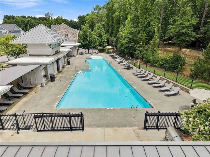 Rare Elevator Home Steps from Avalon! Welcome to luxurious - photo 49
