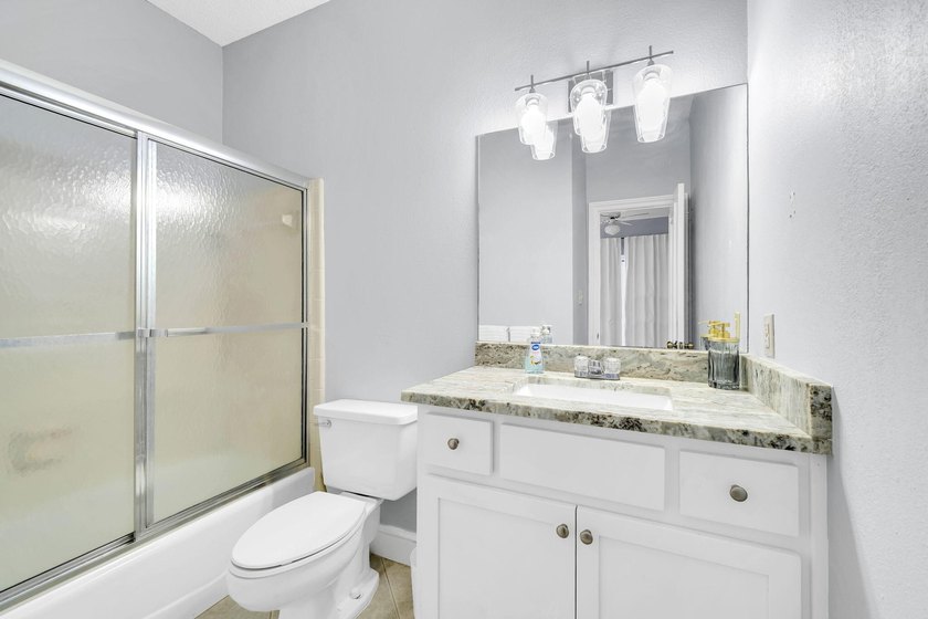 Welcome to The Palms at Seagrove, ideally situated in the heart - photo 8