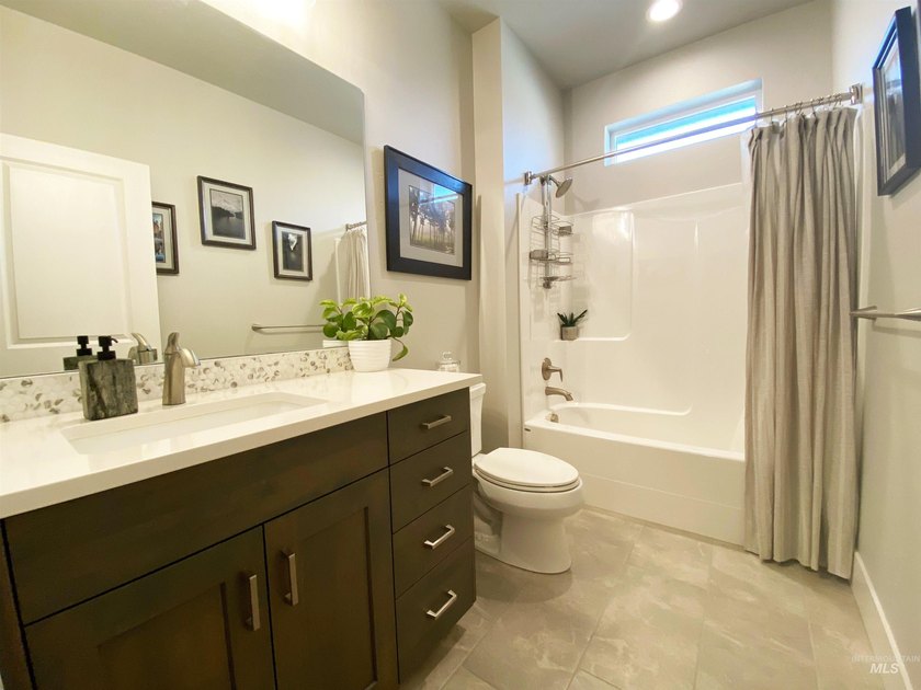 You must see this turnkey, single-level modern farmhouse! The - photo 7