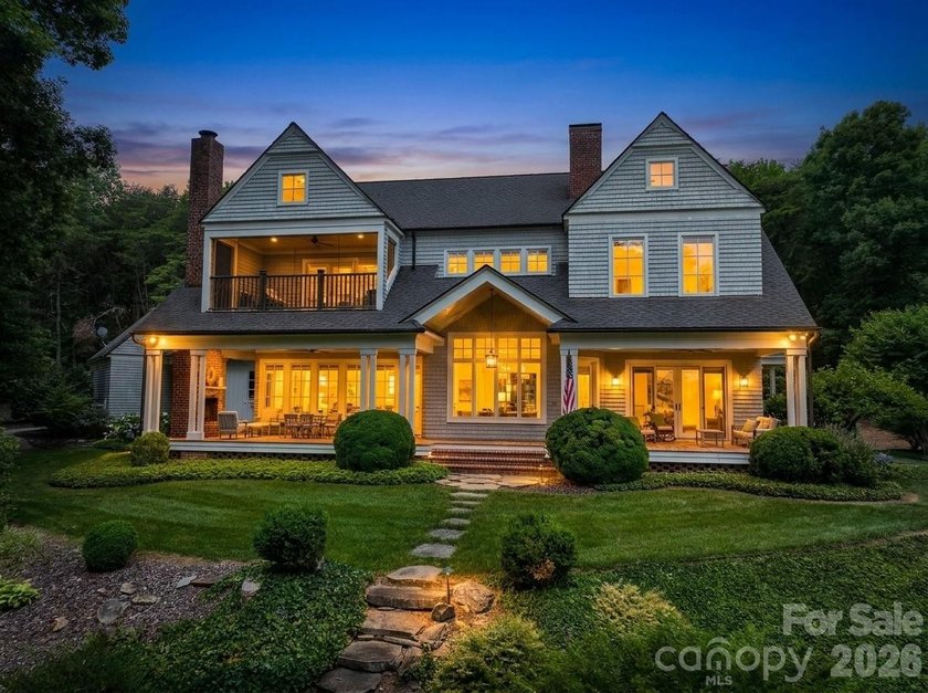 LUXURY LAKE RETREAT WITH PRIVATE PIER! Exhale as you pull onto - photo 3