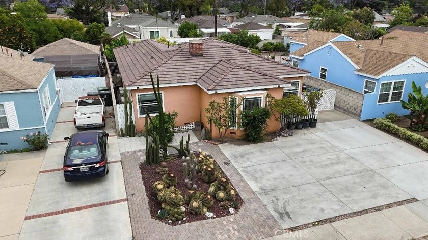 Welcome to your new home! This meticulously maintained 3-bedroom - photo 3