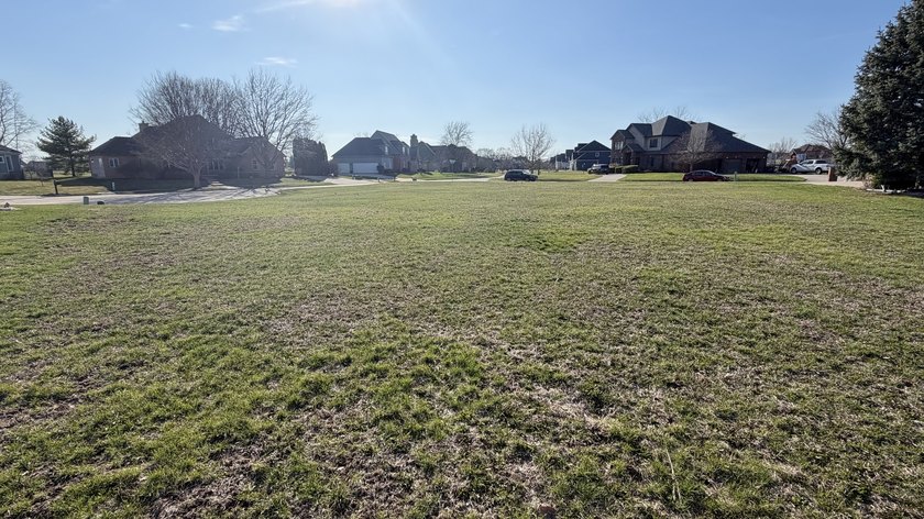 Build your custom dream home in the prestigious Stone Creek - photo 6