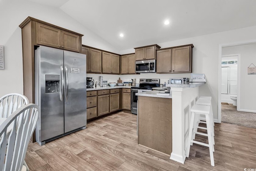 Welcome to 82 Desurrency Ct, a beautifully maintained 3 bedroom - photo 11