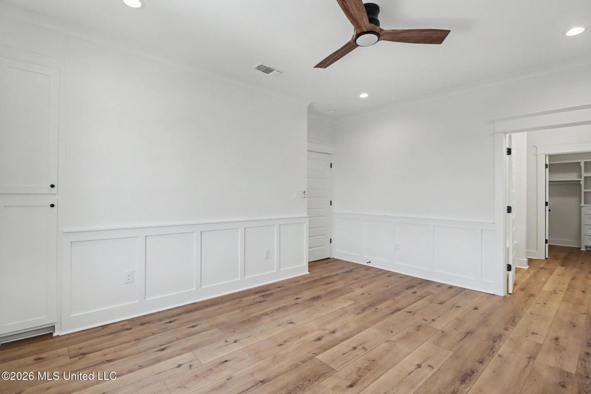 Welcome to this stunning new construction waterfront home! This - photo 21
