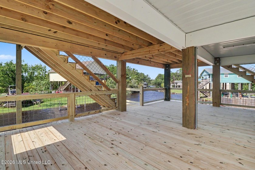 Welcome to this stunning new construction waterfront home! This - photo 25