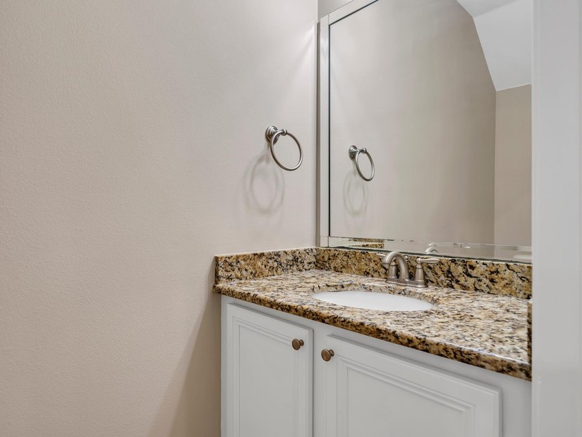 $10K PRICE REDUCTION! Seller is ready to sell! Welcome to - photo 11