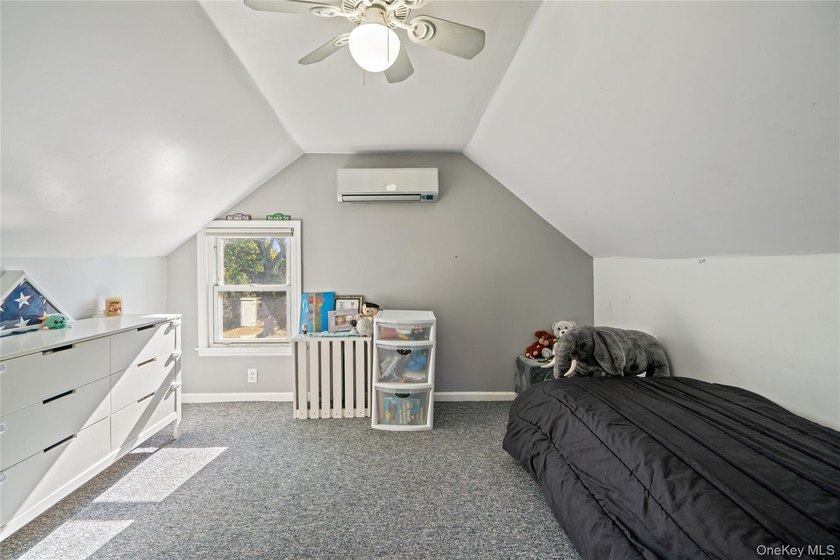 Welcome to 48 Farmers Avenue in Lindenhurst. A Charming and - photo 21
