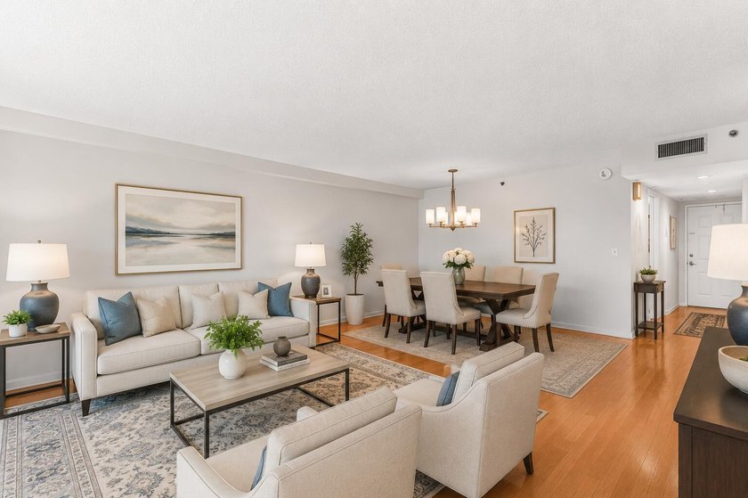 Spacious 2 BD, 2 BA condo overlooking the golf course in - photo 14
